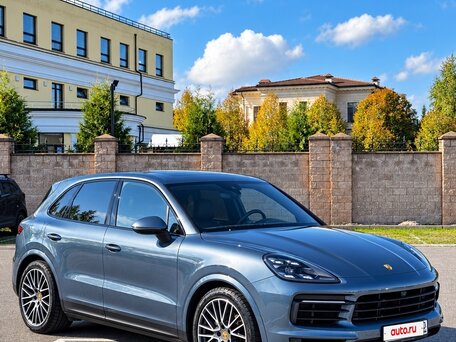 2018 Porsche Cayenne III, серый, 5300000 рублей, вид 1