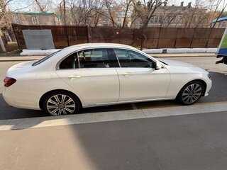 2021 Mercedes-Benz E-Класс 300 d V (W213, S213, C238) Рестайлинг, белый, 4900000 рублей, вид 5