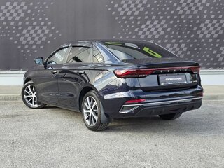 2024 Geely Emgrand II, синий, 1680000 рублей, вид 4