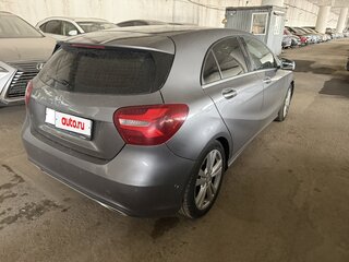 2015 Mercedes-Benz A-Класс 180 III (W176), серый, 1083000 рублей, вид 3