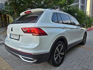 2023 Volkswagen Tiguan Allspace II Рестайлинг, белый, 2570000 рублей, вид 4