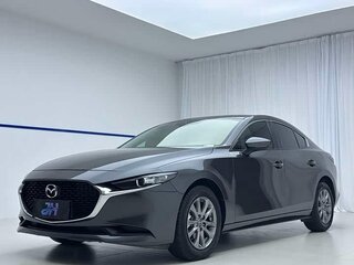 2022 Mazda 3 Axela IV (BP), серый, 1755000 рублей, вид 1