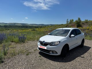 2014 Renault Logan II, белый, 400000 рублей, вид 1