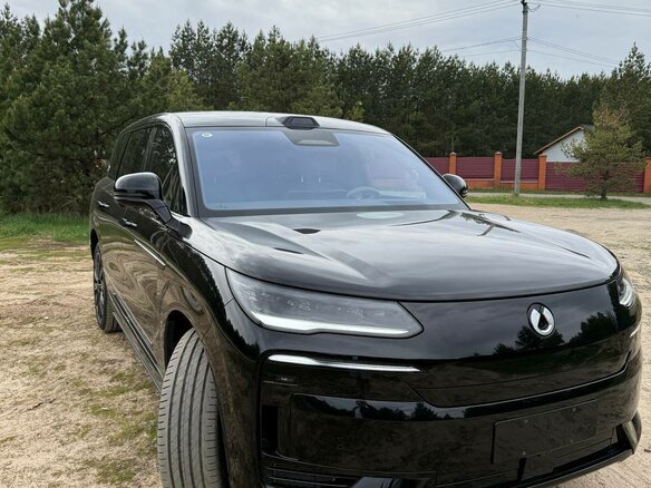 2025 Denza N9 46.9 kWh, чёрный, 7025000 рублей - вид 8