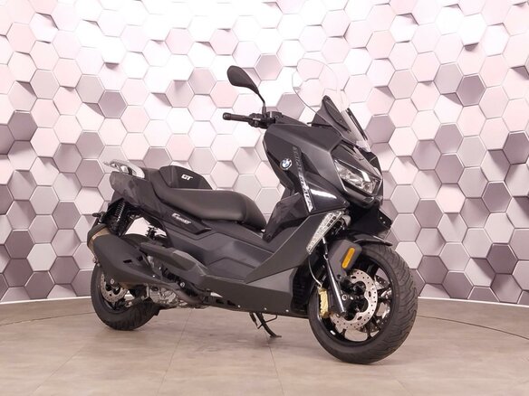 2024 BMW C 400 GT, чёрный