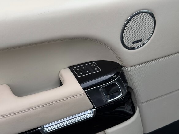2013 Land Rover Range Rover IV, чёрный, 3765000 рублей - вид 18