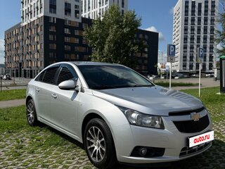 2012 Chevrolet Cruze I Рестайлинг, серый, 900000 рублей, вид 1