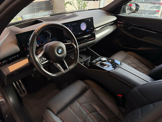 2023 BMW 5 серии 520d xDrive VIII (G60/G61/G68), серый, 7800000 рублей, вид 5