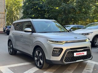 2019 Kia Soul III, серебристый, 1830000 рублей, вид 3