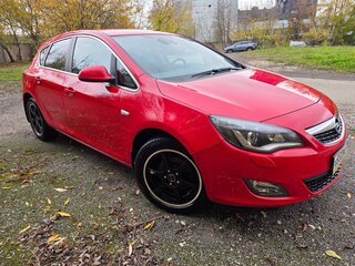 2010 Opel Astra J, красный, 1050000 рублей, вид 5