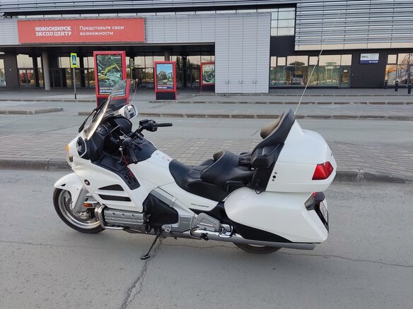 2012 Honda GL 1800 Gold Wing, белый, 1850000 рублей - вид 11