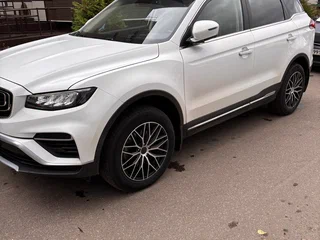 2022 Geely Atlas Pro, белый, 1700000 рублей, вид 4