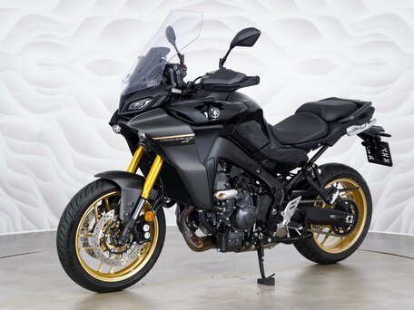 2024 Yamaha Tracer 9, чёрный, 1499000 рублей, вид 3