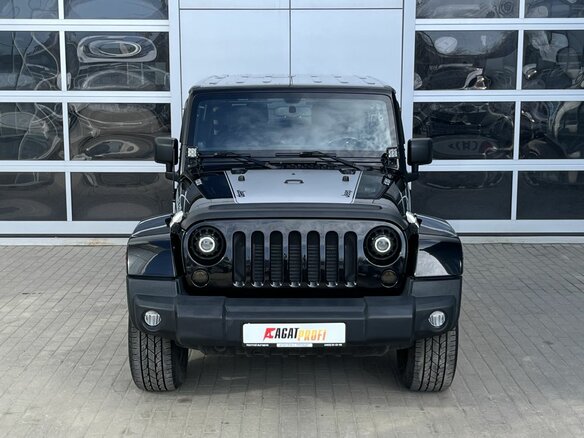 2011 Jeep Wrangler III (JK), чёрный - вид 1