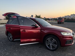2018 Audi Q5 II (FY), красный, 3180000 рублей, вид 4