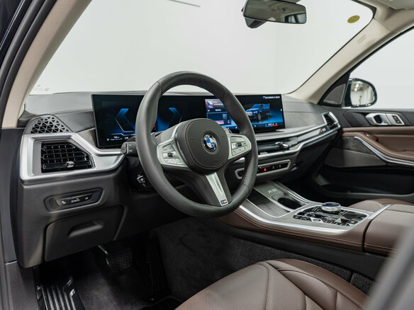 2026 BMW X5 Long 30Li IV (G05/G18) Рестайлинг, чёрный, 10100000 рублей - вид 11