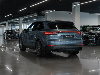 2019 Porsche Cayenne III, синий, 6280000 рублей, вид 4