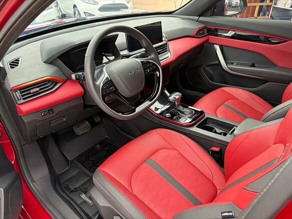 2021 Dongfeng Aeolus Yixuan I, красный, 980000 рублей - вид 3