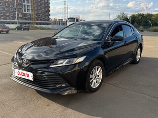 2018 Toyota Camry VIII (XV70), чёрный, 1850000 рублей, вид 2