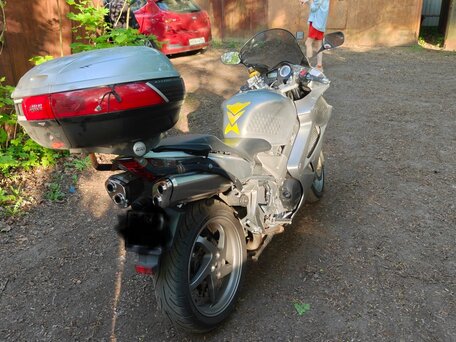 2006 Honda VFR 800, серебристый, 490000 рублей, вид 4