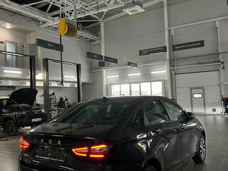 2026 Lada (ВАЗ) Vesta I Рестайлинг (NG), чёрный, 2020000 рублей, вид 2