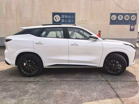 2026 Changan UNI-Z, белый, 2150000 рублей, вид 4