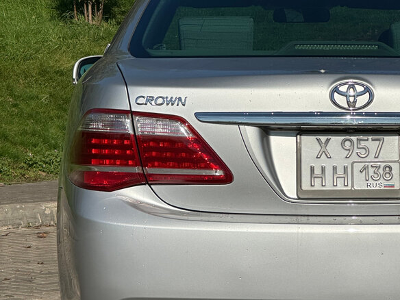 2010 Toyota Crown XIII (S200), серый, 1500000 рублей - вид 14