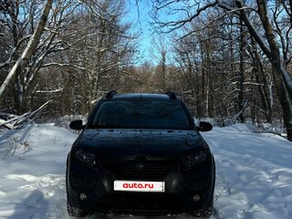 2015 Renault Sandero Stepway II, чёрный, 900000 рублей, вид 3