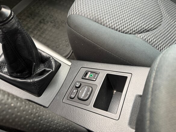 2011 Toyota RAV4 III (XA30) Рестайлинг, белый - вид 20