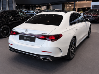 2026 Mercedes-Benz E-Класс 300 VI (W214, S214), белый, 9350000 рублей, вид 5