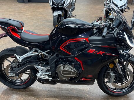 2026 QJMotor SRK 421 RR, чёрный, 629000 рублей, вид 5