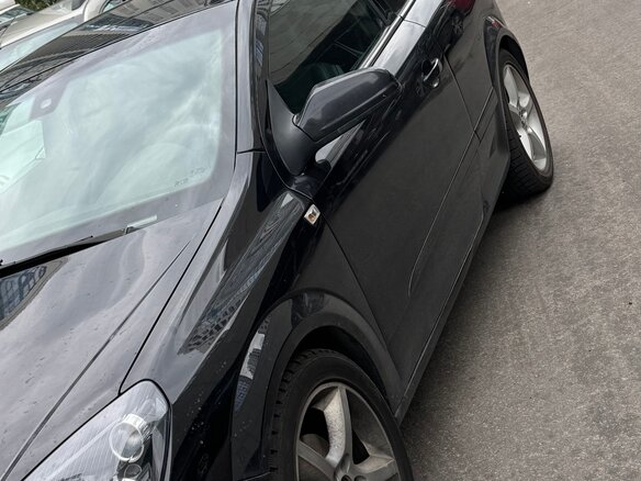 2009 Opel Astra GTC H Рестайлинг, чёрный, 430000 рублей - вид 2