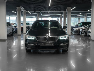 2018 BMW 5 серии 520d xDrive VII (G30/G31/G38), чёрный, 2840000 рублей, вид 3