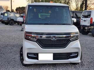 2022 Honda N-BOX II Рестайлинг, белый, 677000 рублей, вид 2