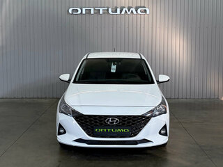 2021 Hyundai Solaris II Рестайлинг, белый, 1437000 рублей, вид 2