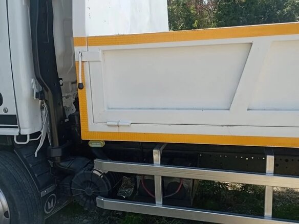 2006 Isuzu Elf (N-series), белый, 1750000 рублей - вид 4