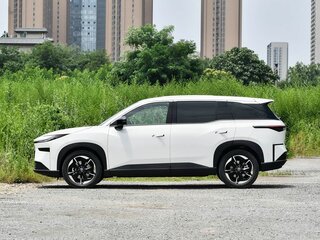 2026 Toyota bZ3X 50 kWh, белый, 2442000 рублей, вид 3