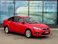 2010 Ford Focus II Рестайлинг, красный, 460000 рублей - вид 2