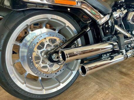 2025 Harley-Davidson Fat Boy, чёрный, 3300000 рублей, вид 4