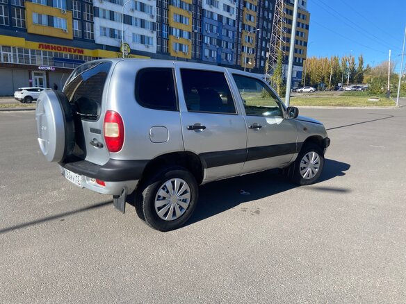 2003 Chevrolet Niva I, серый - вид 5