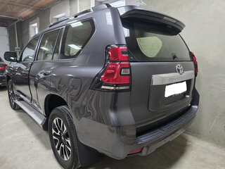 2022 Toyota Land Cruiser Prado 150 Series Рестайлинг 3, серый, 9110000 рублей, вид 4