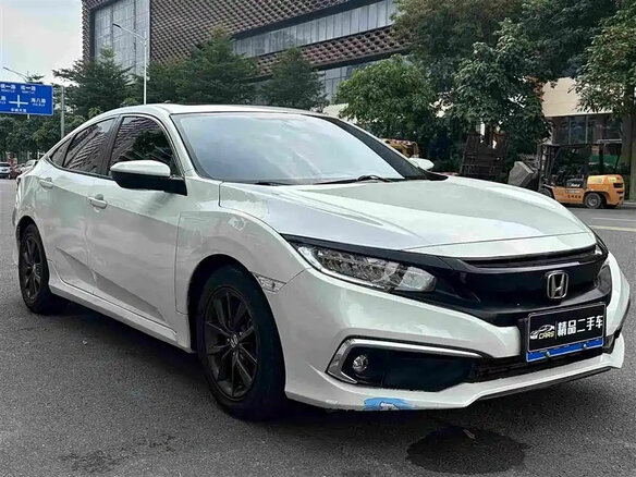 2020 Honda Civic X Рестайлинг, белый, 1210000 рублей - вид 2