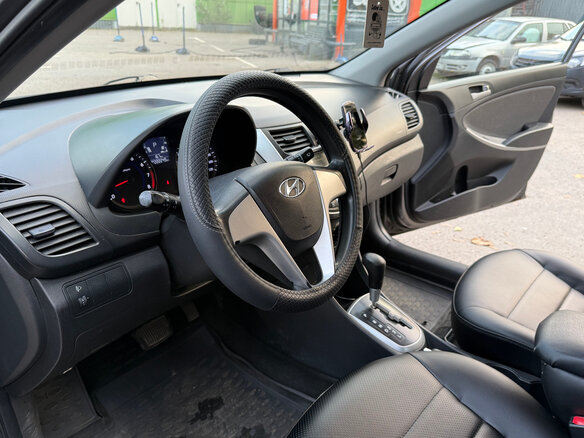 2011 Hyundai Solaris I, серый, 595000 рублей - вид 16