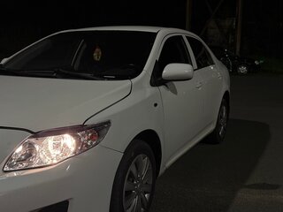 2008 Toyota Corolla X (E140, E150), белый, 530000 рублей, вид 1