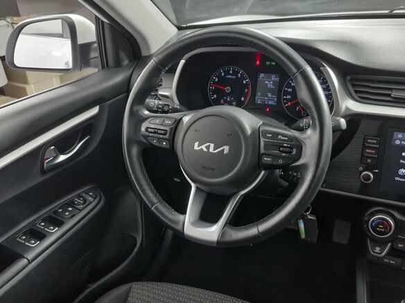 2021 Kia Rio X IV Рестайлинг, белый, 1889000 рублей - вид 14