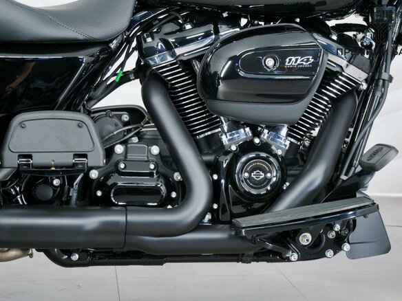 2024 Harley-Davidson Road Glide 3, чёрный, 4399000 рублей - вид 9
