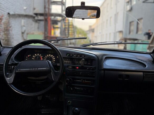 2004 Lada (ВАЗ) 21099, серый, 275000 рублей - вид 20
