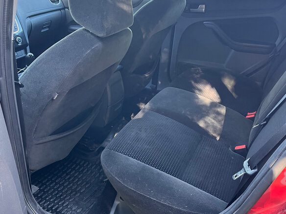 2007 Ford Focus II, красный, 420000 рублей - вид 12