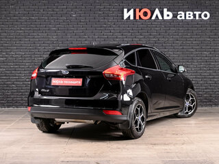 2016 Ford Focus III Рестайлинг, чёрный, 1080000 рублей, вид 4