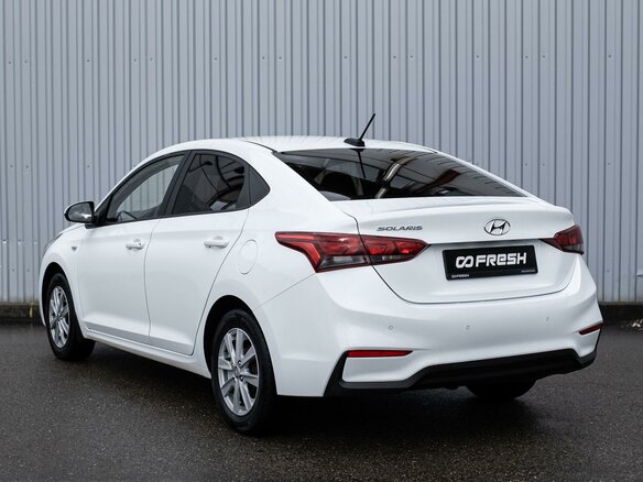 2020 Hyundai Solaris II, белый, 1480000 рублей - вид 1